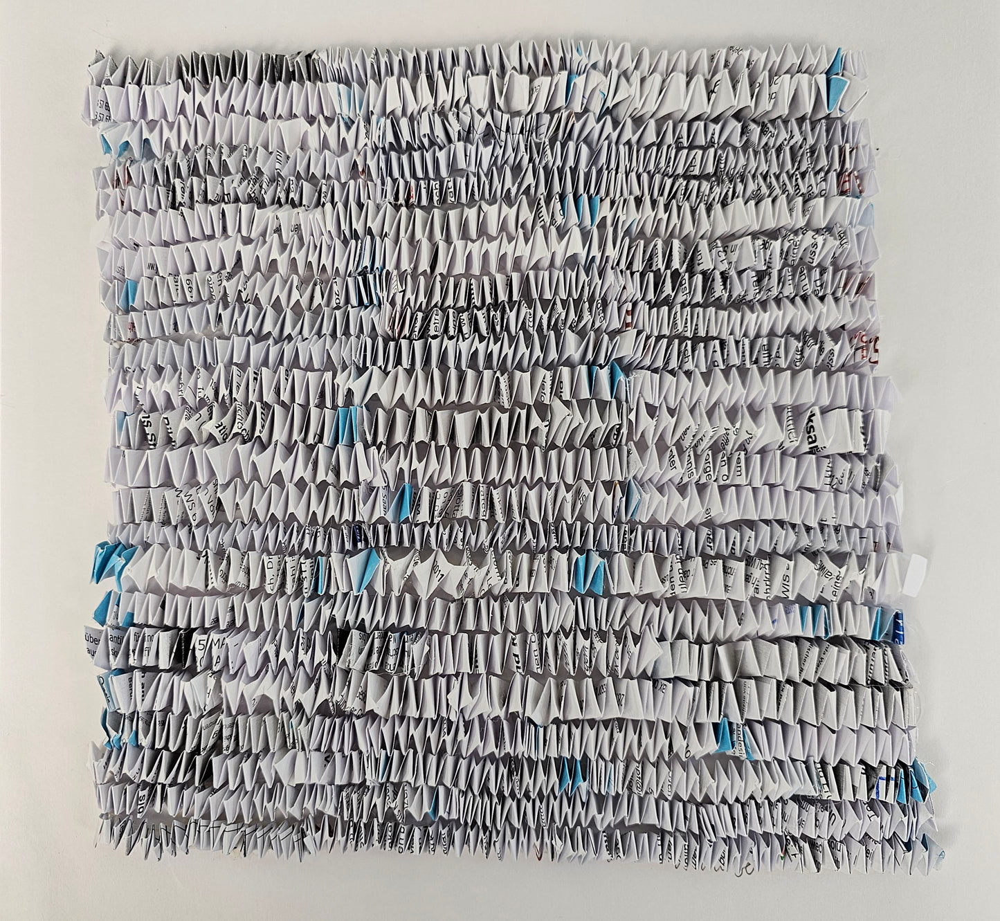 BAAB C15 Papierrelief weiss blau, Papier, 30x30, 2012